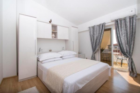 Гостиница Apartment & Rooms Meri Tučepi  Тучепи